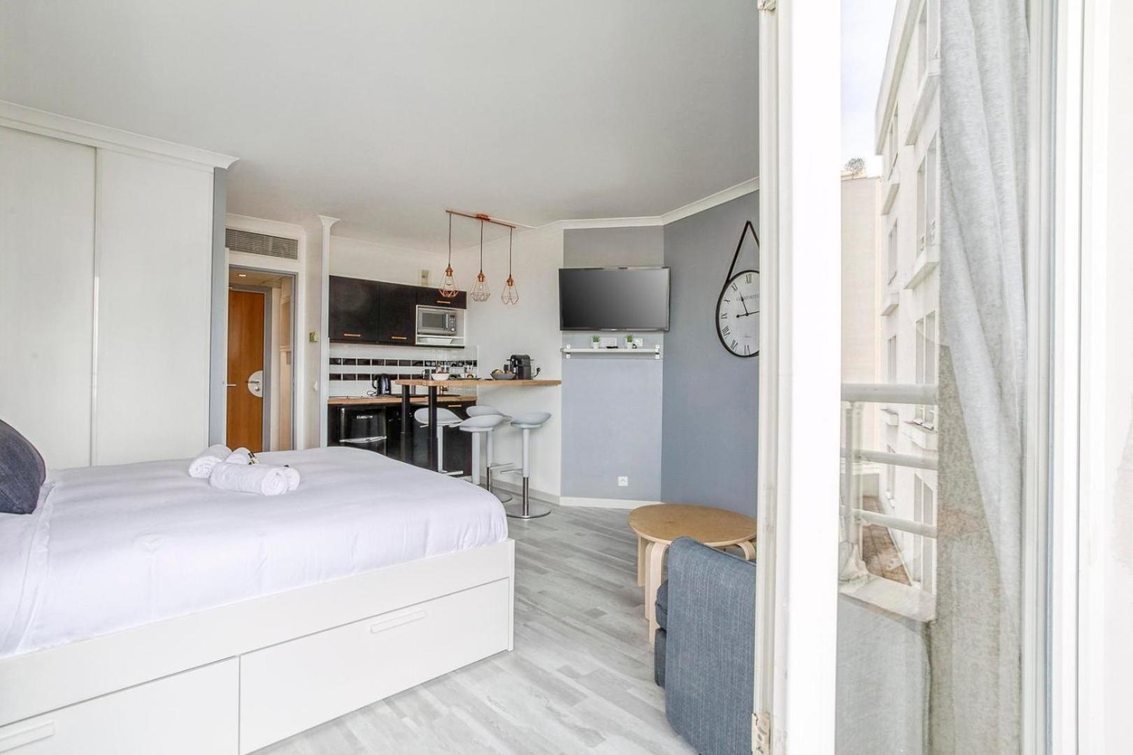 Joli Studio A Courbevoie - La Defense المظهر الخارجي الصورة
